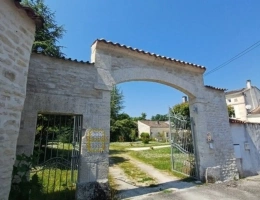Vignette - Prestige - Propriete à vendre 13 pièces ROUILLAC (16)