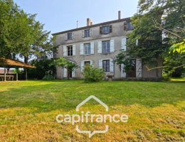 Vignette - Prestige - Propriété à vendre de 16 pièces sur 2,8 hectares proche de CHALON SUR SAONE (71)