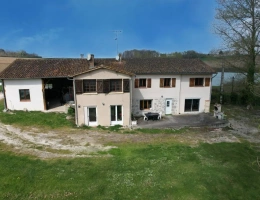 Vignette - Agricultural - For sale house in Calignac 183 m2 with garden, swimming pool and canine pension