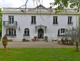 Vignette - Prestigious - MAISONS LAFFITTE Park - Collector's family home