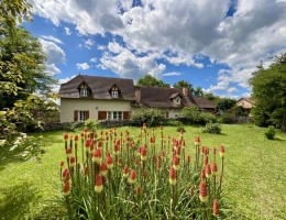 Vignette - Prestigious - House