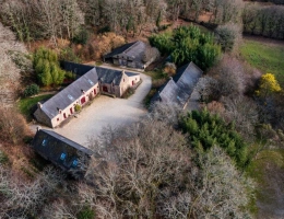 Vignette - Tourist - Dpt Morbihan (56), for sale LE FAOUET 19th century property of 890 m² on an 8 Hectares estate