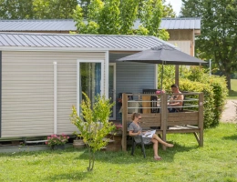 Vignette - Touristique - Camping *** très rentable avec piscine, bar et restaurant