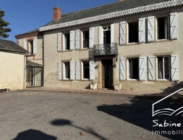 Vignette - Prestige - Corps de ferme avec 2 ha env