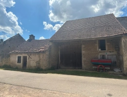 Vignette - Touristique - Petitemaison avec grange et jardin proche de POUILLY EN AUXOIS (21)