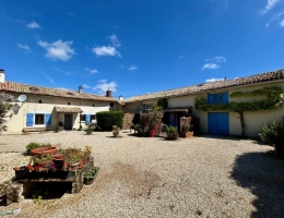 Vignette - Touristique - Maison et dépendances