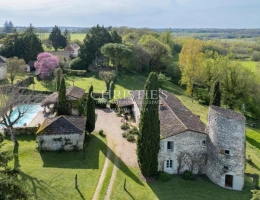 Vignette - Prestige - Dordogne-ouest, propriété pleine de charme à vendre