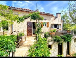 Vignette - Prestigious - House