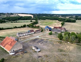 Vignette - Tourist - Exploitation agricole d'élevage   132 ha dans le Boischaut S
