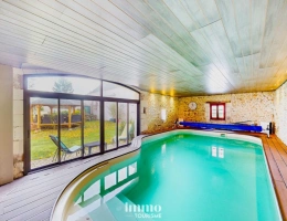 Vignette - Touristique - Propriété de charme avec 3/4 chambres d'hôtes et piscine in