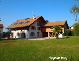 Vignette - Touristique - Dpt Haute Savoie (74), à vendre ARTHAZ PONT NOTRE DAME propriété de deux maisons, une de 9 pièces et une de 4 pièces, terrain de 2700 m²