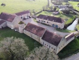 Vignette - Touristique - Demeure historique PRECY-SOUS-THIL composée de 15 pièces (390 m²) et 950 m² de dépendances