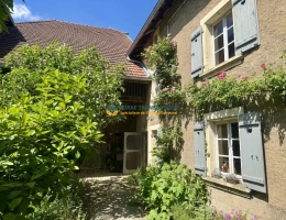 Vignette - Touristique - Ferme restaurée avec gîte & grange : charme et authenticité en campagne Haute-Saônoise