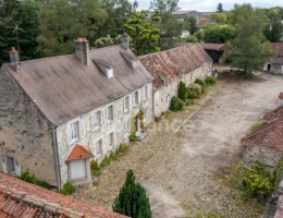 Vignette - Touristique - Corps de ferme à vendre 12 pièces BILLY SUR OURCQ (02)