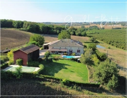 Vignette - Équestre - Propriété en Pierre 568m² - 2 Maisons d'habitation - 3 Gîtes - 2 Piscines sur 3,5 Ha de terrain
