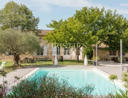 Vignette - Vineyard - Attractive 3.21 ha vineyard near Bordeaux - Turnkey!