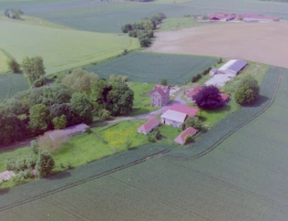 Vignette - Tourist - MONTDAUPHIN (77) à vendre propriété rare et atypique de 9 hectares dominant la vallée et batie sur les ruines d'un ancien Château