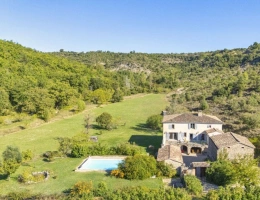 Vignette - Prestigious - Stone house