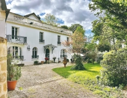 Vignette - Prestigious - MAISONS LAFFITTE Park - Collector's family home