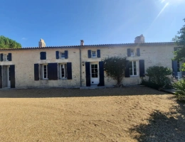 Vignette - Equestrian - Charming equestrian property with longère renovated on 1.3 ha - 20 min from Royan