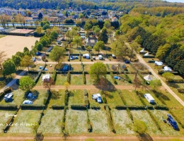 Vignette - Touristique - Camping 3 étoiles sur quatre hectares proche de Fontainebleau