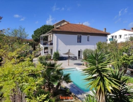 Vignette - Tourist - Un ensemble immobilier rare et polyvalent au coeur de Cabestany