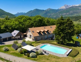 Vignette - Equestrian - Old farmhouse completely renovated