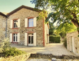 Vignette - Prestigious - Hamlet house