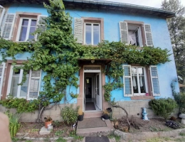 Vignette - Touristique - Ferme rénovée, sur 49 ares avec rivière