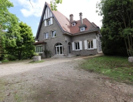 Vignette - Prestige - Propriete à vendre 9 pièces USSON EN FOREZ (42)