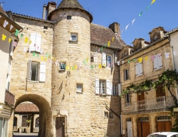 Vignette - Prestigious - Town and village dwelling