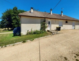 Vignette - Prestigious - Maison 3 chambres 2500 m2 de terrain à 10 mn d'uzerche