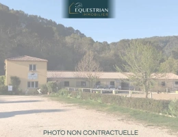 Vignette - Equestrian - Écurie à réhabiliter avec habitation et carrière - Cuges-l