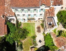 Vignette - Prestigious - Character property