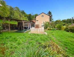 Vignette - Tourist - Property / gîtes / bed and breakfast and large plot of land in St Sernin du Plain