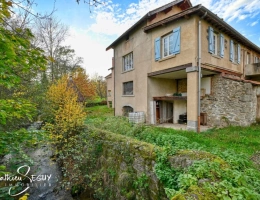 Vignette - Prestige - Ancien Moulin sur 1,3 Ha de terrain à MESSIMY (69)