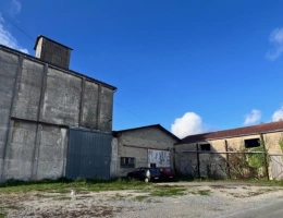 Vignette - Touristique - Ancien Silo et ses dépendances à réhabiliter - MARSAIS