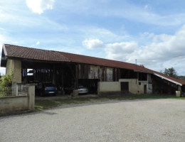 Vignette - Touristique - Dpt Ain (01), à vendre MONTAGNAT, propriété à rénover avec maison de 84 m² et dépendance de 170 m² - Terrain de 2 300 m²