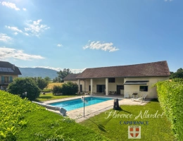 Vignette - Prestige - Saint-Jeoire-Prieuré – Propriété de caractère avec vaste annexe et piscine (73)