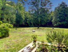 Vignette - Prestige - A vendre Propriété d'Exception sur le Commune de GOUVIEUX - 230m2 entièrement rénovée édifiée sur près de 9000m2 de jardin