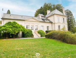 Vignette - Prestige - LA SINGULIÈRE – Propriété de caractère avec parc clos, piscine et dépendances - Compiègne Oise