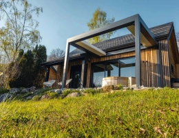 Vignette - Touristique - Magnifique domaine touristique haut de gamme sur 12,5 hectares en pleine nature sans aucun vis à vis à vendre