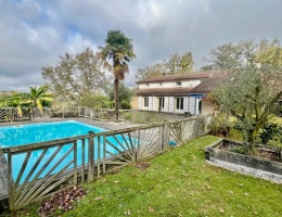 Vignette - Équestre - MIRANDE(32)et MIELAN proche: PROPRIETE 3.3HA, isolée, calme, position dominante, VUE, sans travaux, chevaux et famille bienvenus