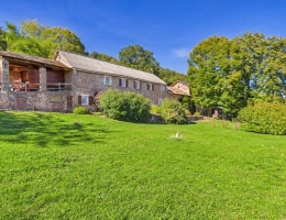 Vignette - Tourist - Farmhouse