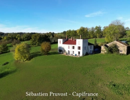 Vignette - Prestige - Dpt Dordogne (24), à vendre proche de THIVIERS propriete rurale P12 de 315 m² - Terrain de 50000 m²-Grange 120m2