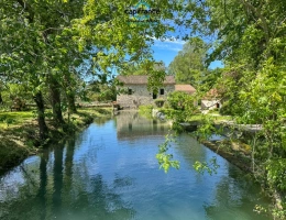 Vignette - Prestigious - Property for sale 6 rooms near MONTCUQ (46), mill and outbuildings on land of 1.67 ha