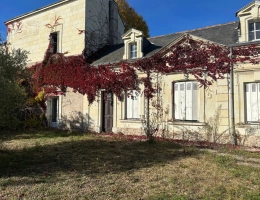 Vignette - Prestigious - Dpt Maine et Loire (49), à vendre SAUMUR maison à restaurer avec terrain constructible