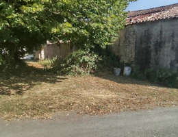 Vignette - Touristique - Maison à vendre à rénover entièrement SAINT HILAIRE DE VILLEFRANCHE (17)