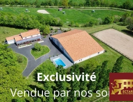 Vignette - Équestre - La Roche sur Yon (85)  - Longère - Grange - 16.5 Hectares