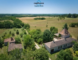 Vignette - Équestre - Propriete à vendre 5 pièces MAUROUX (46) Maison de 140m2 habitables, dépendance de 90m2 sur 6ha de terrain